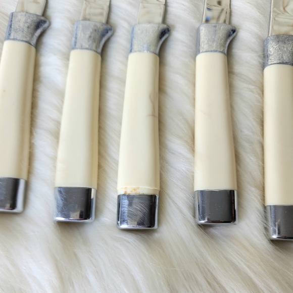 Vintage Robeson Steak Knives Set Of 6 - Picture 6 of 7